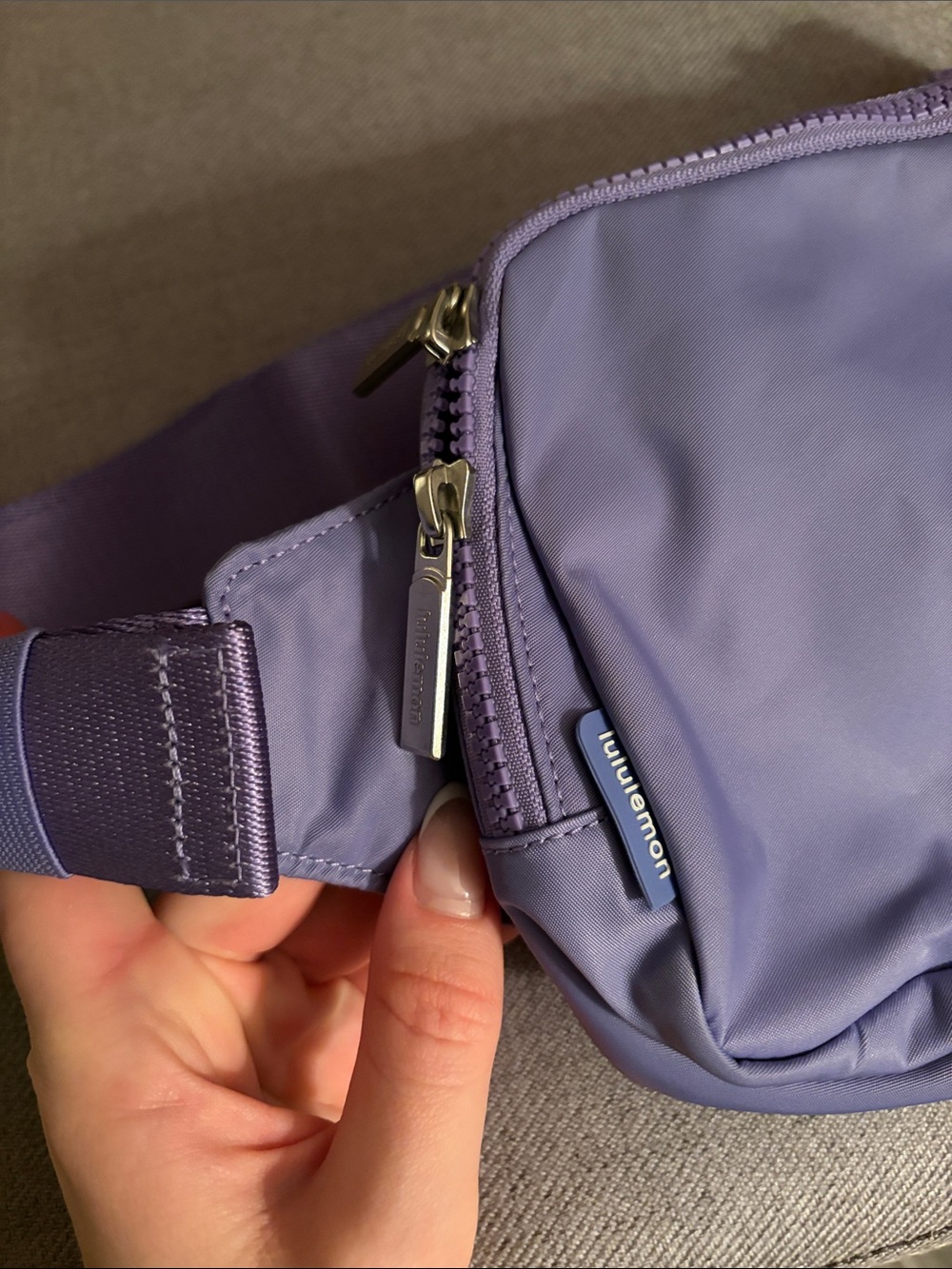 Lululemon large everywhere belt bag - Picture 2 of 4